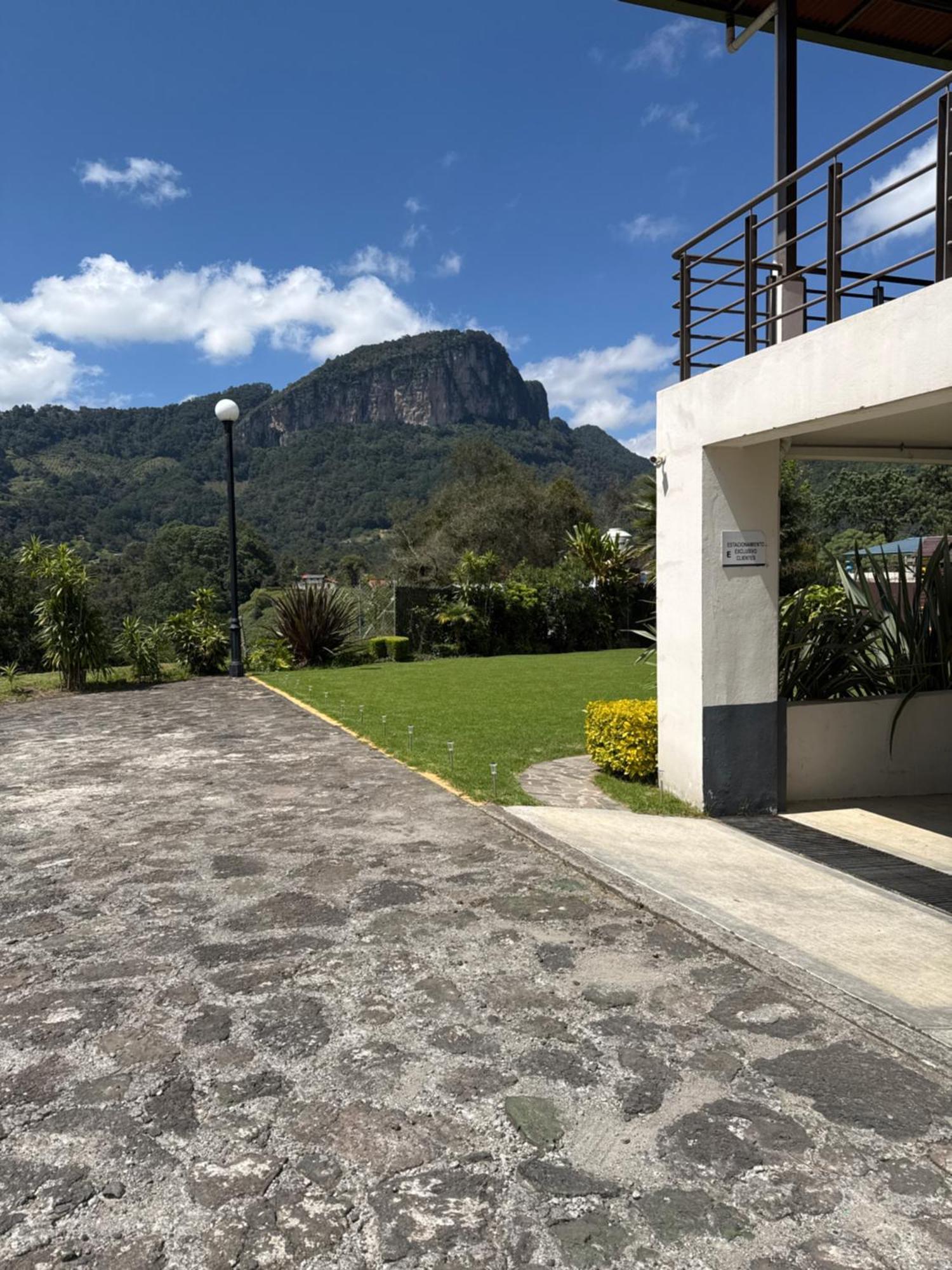 Hotel Suites Don Miguel Tlatlauquitepec エクステリア 写真
